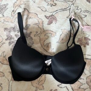 Victoria's Secret Black Smooth Push-Up Bra with Double-Strap Detail